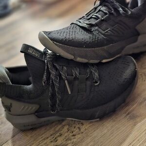 Under Armour Black Women's Sneakers The Rock Paid $160 Plus Tax Worn Once